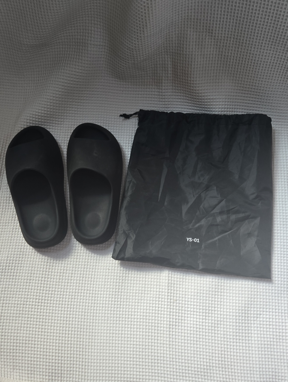Yeezy YS 01 Black Slide Sandals